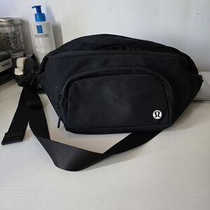 Authentic Lululemon Large Fanny Pack